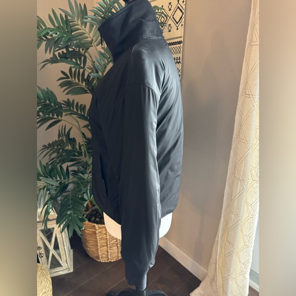 Lululemon Forever Warm Reversible Jacket - Picture 5 of 16